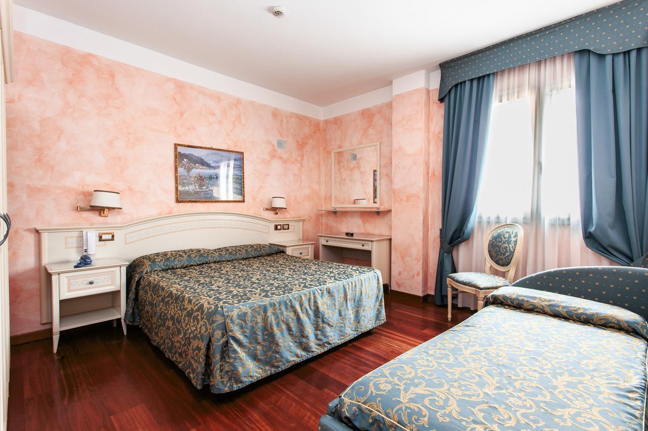 Residence Hotel Bologna ميلانو ماريتيما المظهر الخارجي الصورة