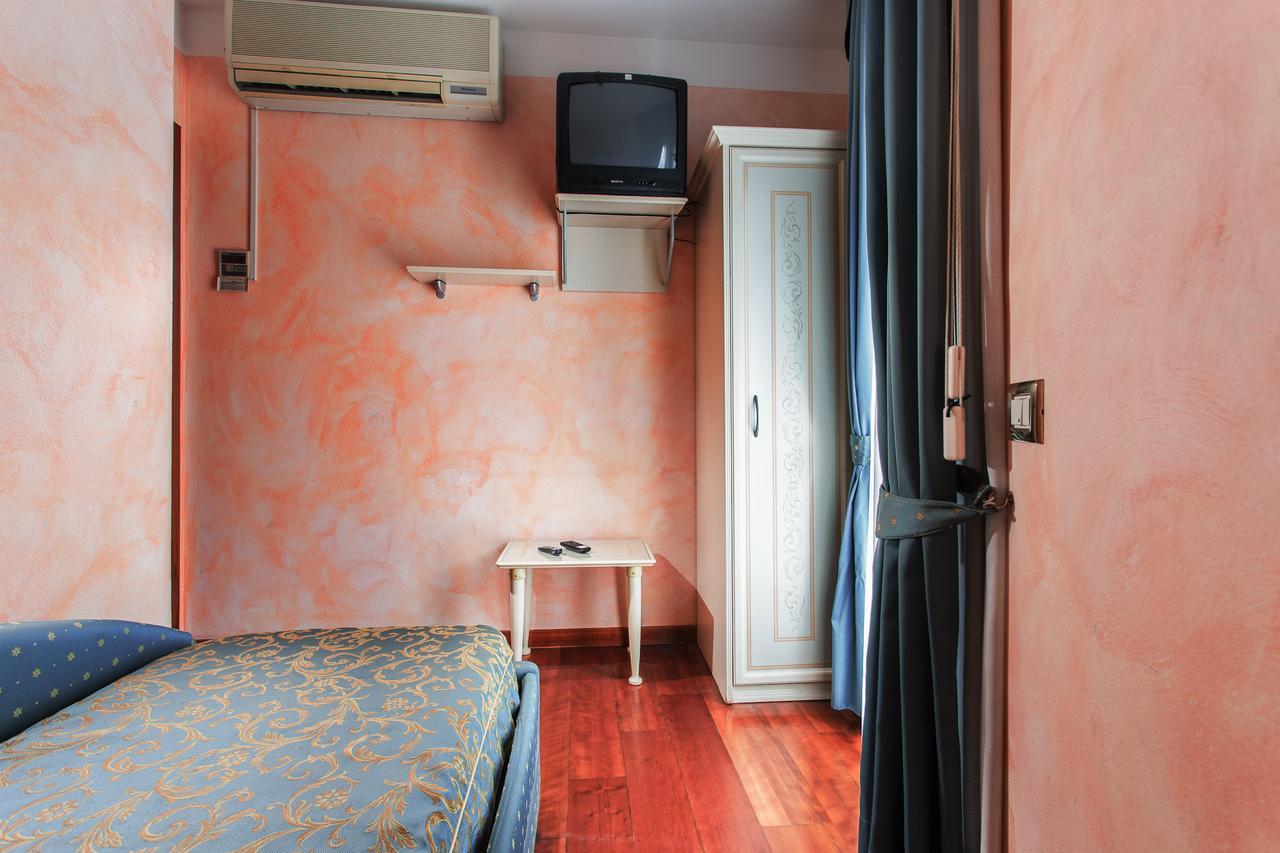 Residence Hotel Bologna ميلانو ماريتيما المظهر الخارجي الصورة